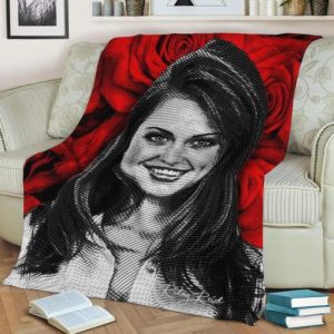 RILEY REID FLEECE BLANKET GIFT FOR FAN