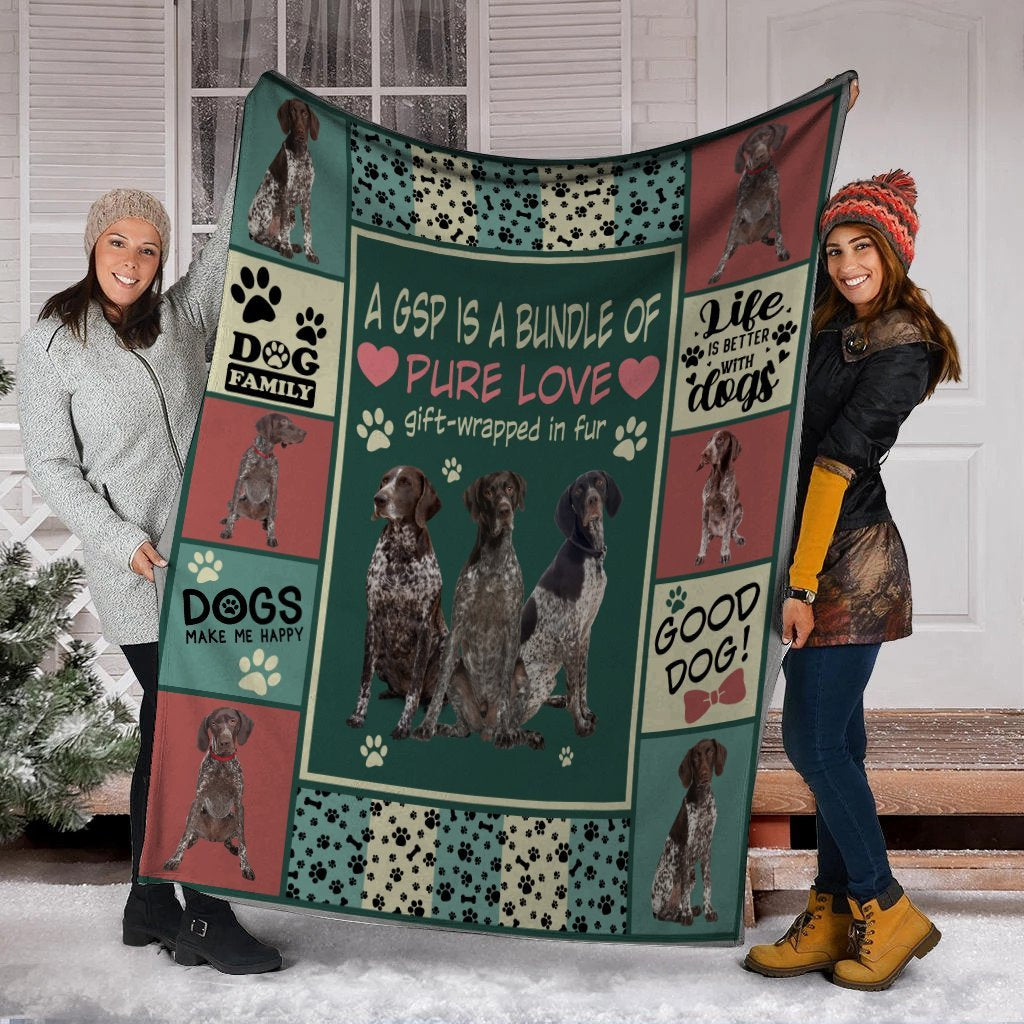 A German Shorthaired Pointer Is A Bundle Of Pure Love Fleece Blanket Dogs Blanket