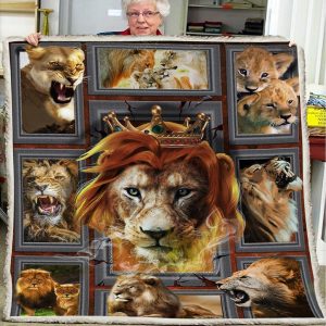 Huge Lion Blanket